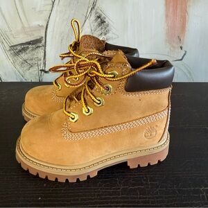 Timberland Tan and Brown Boots with Chunky Sole size 7